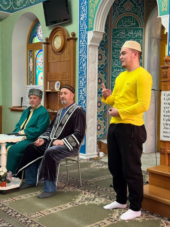 «Әнәс» мәчетендә махсус хәрби операциядә катнашучыларга һәм аларның якыннарына ифтар үткәрелде