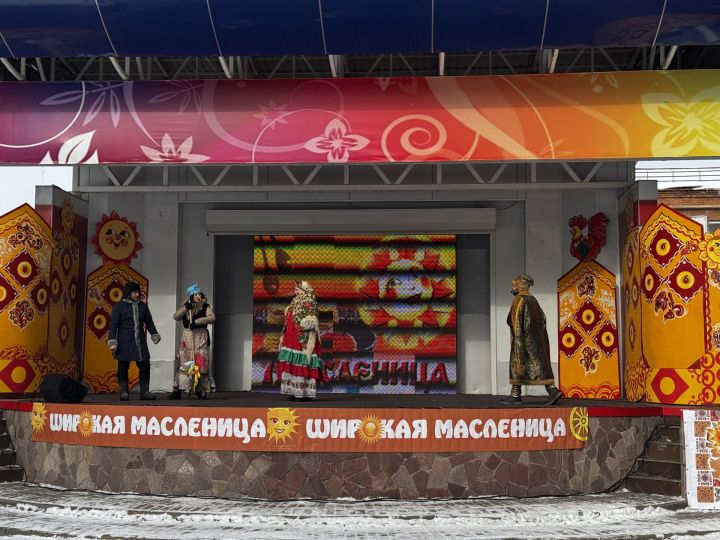 Яркое празднование Масленицы в Скарятинском саду: народные гуляния, блины и сжигание чучела