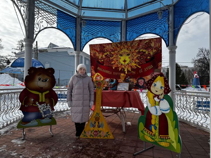 Яркое празднование Масленицы в Скарятинском саду: народные гуляния, блины и сжигание чучела