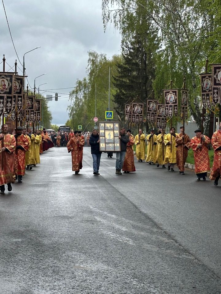 От Казанского храма до Никольского собора: пасхальное шествие в Чистополе