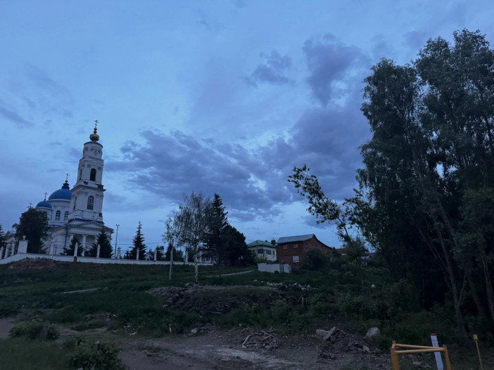 Ухудшение погоды в Татарстане: сильные ливни, гроза и шквалистый ветер до 23 м/с