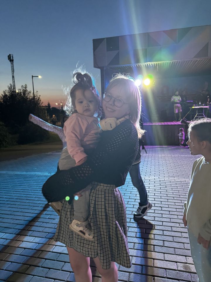 В Чистополе во время дискотеки парень сделал своей возлюбленной предложение руки и сердца