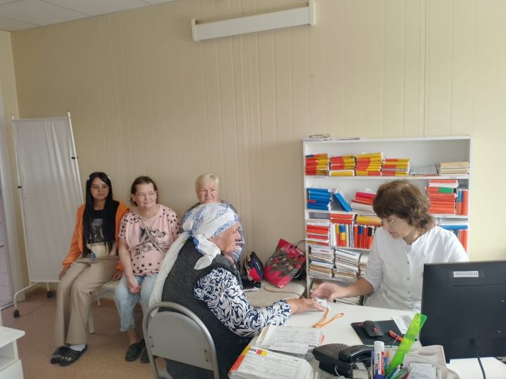 Лекция о важности физической активности прошла для жителей Чистопольского села