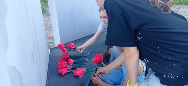 Ребята Чистопольского района почтили память героев Великой Отечественной войны