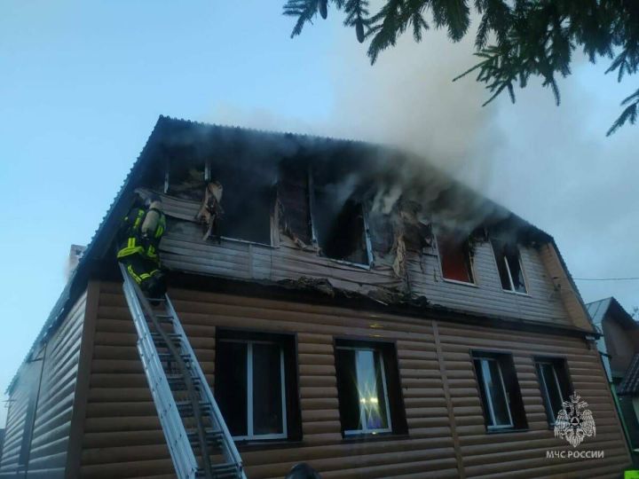 В Высокогорском районе произошел пожар с тремя погибшими