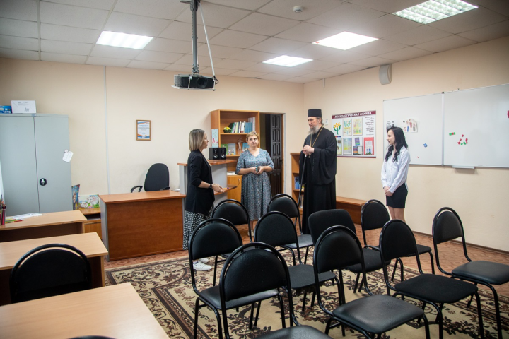 Епископ Пахомий посетил воспитанников Чистопольского детского дома