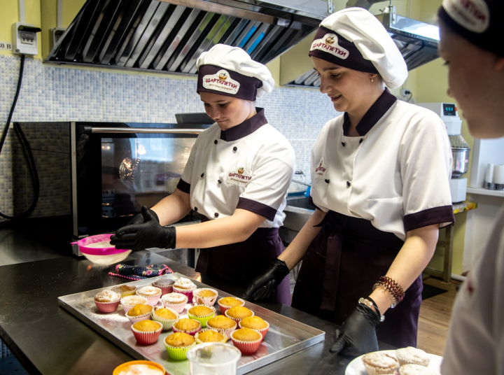 Епископ Пахомий посетил воспитанников Чистопольского детского дома