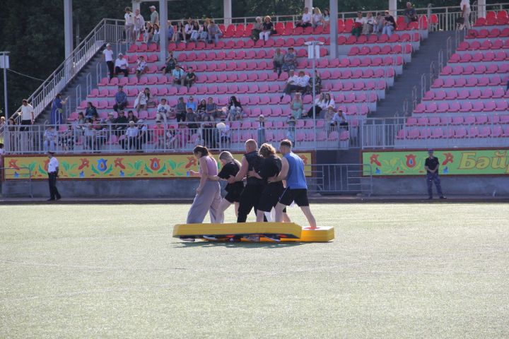 Яркие моменты «Битвы героев труда» на Сабантуе