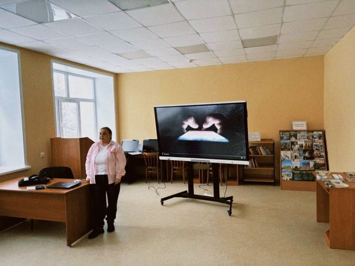 Чистопольские студенты посмотрели документальный фильм о профилактике наркозависимости
