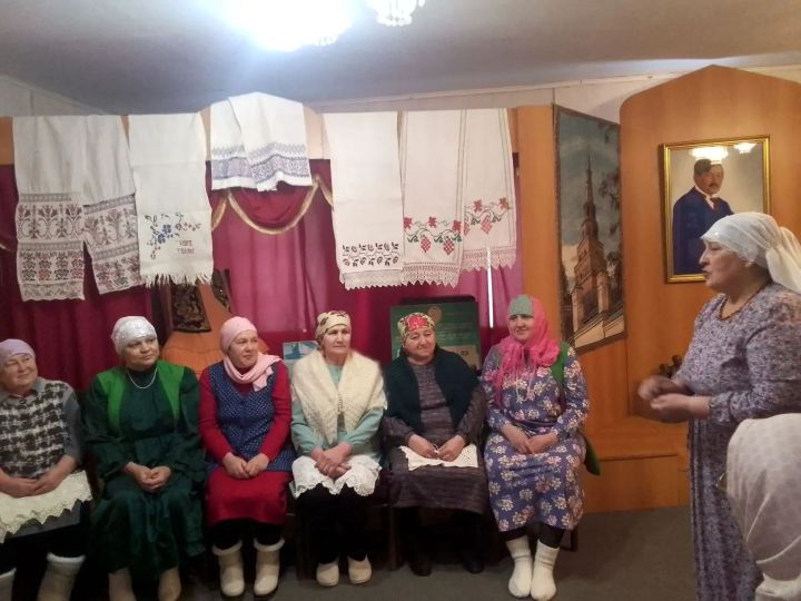 В музее Гаяза Исхаки в Чистопольском районе прошли татарские посиделки с играми и чтениями