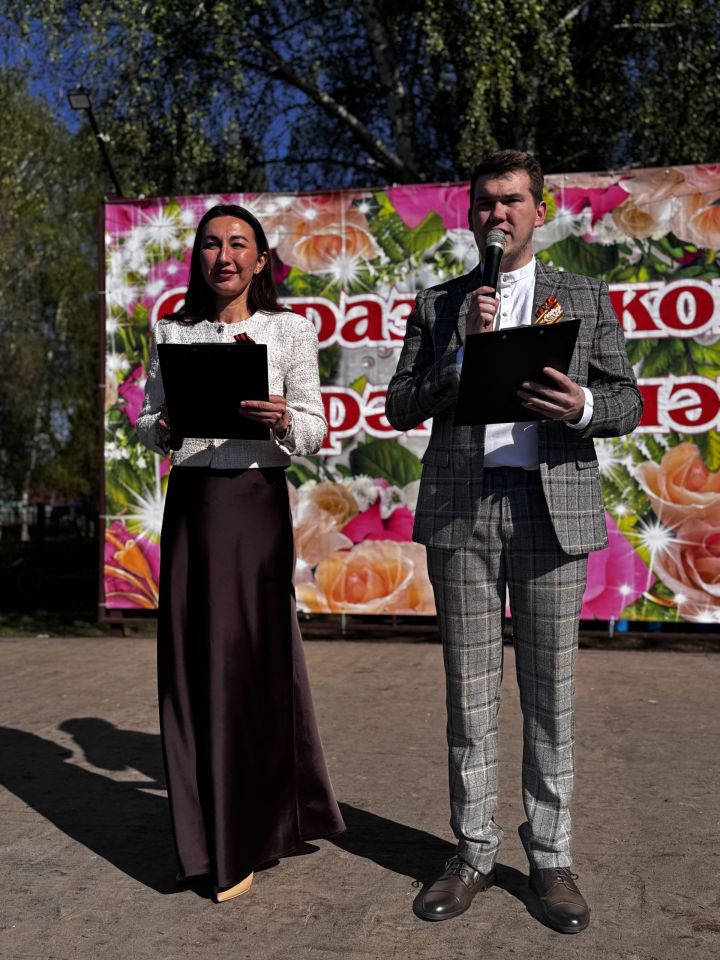 В сквере «Мельничная площадь» прошёл концерт «Во имя Победы!»