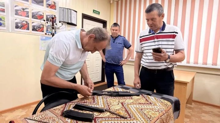 Чистайда Дәүләт автоинспекциясе ветераннары өчен гадәти булмаган ярышлар оештырылды