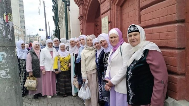 Өч ел элек «Мөхәммәдия» мәдрәсәсен тәмамлаган шәкертләр Чистай районына сәфәр кылдылар (1нче өлеш)