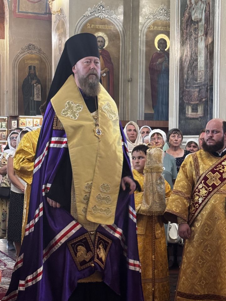 Чистайда яңа архипастырьны каршы алдылар