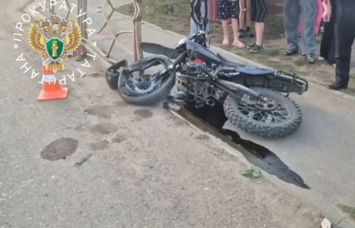 Двое подростков пострадали в ДТП с мотоциклом в Татарстане