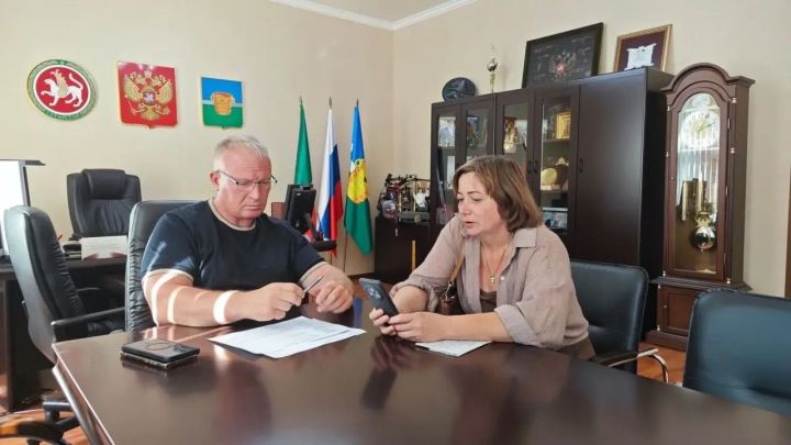 Глава Чистопольского района провёл приём граждан по личным вопросам